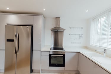 5 bed house, Lansdowne Drive, Shelthorpe, Loughborough, LE112BX - Image 3