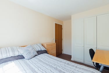 4 bed house, Kingfisher Way, City Centre, Loughborough, LE113NF - Image 8