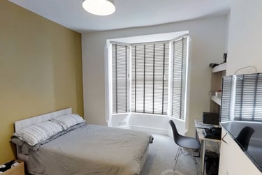 5 bed house, Derby Road, City Centre, Loughborough, LE115BX - Image 3