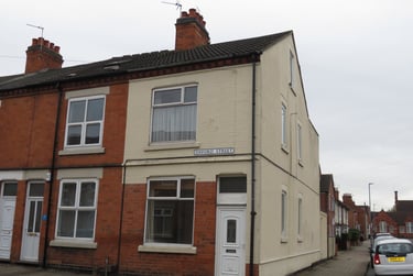 5 bed house, Oxford Street, City Centre, Loughborough, LE115DR - Image 2