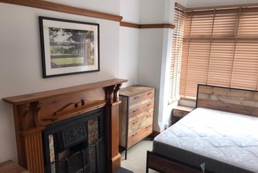 4 bed house, Fearon Street, City Centre, Loughborough, LE115DG - Image 1