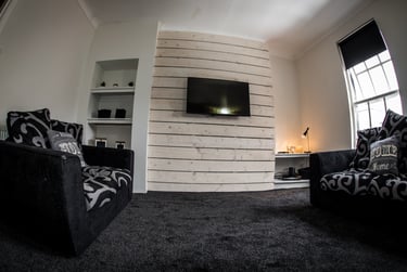 5 bed house, Derby Street, City Centre, Ormskirk, L392BY - Image 2