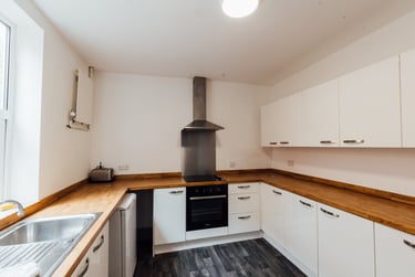 5 bed house, Monks Road, City Centre, Lincoln, LN25HY - Image 4