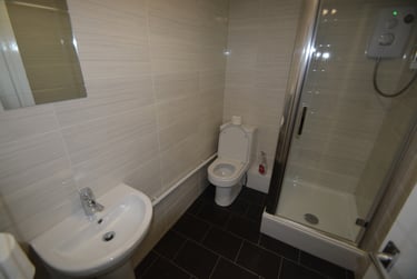 7 bed house, Brudenell Road, Hyde Park, Leeds, LS61EG - Image 8