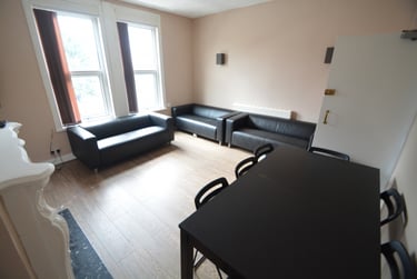 7 bed house, Brudenell Road, Hyde Park, Leeds, LS61EG - Image 11