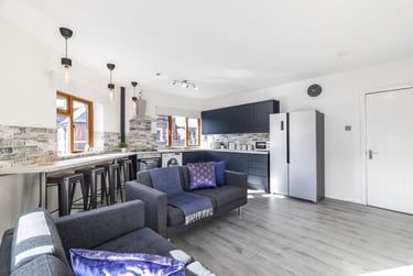 5 bed house, Queens Road, Hyde Park, Leeds, LS61HY - Image 14
