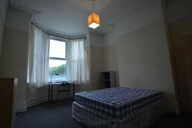 6 bed house, Brudenell Road, Hyde Park, Leeds, LS61HA - Image 7