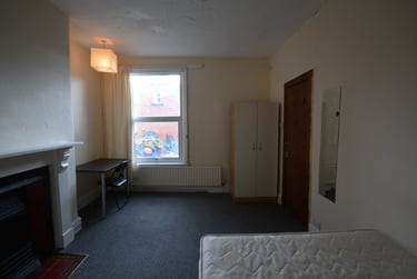6 bed house, Brudenell Road, Hyde Park, Leeds, LS61HA - Image 12