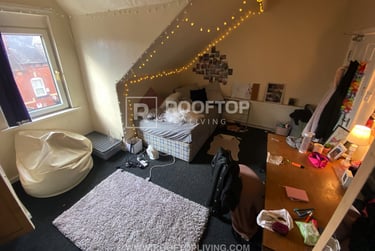 8 bed house, Hessle Place, Hyde Park, Leeds, LS61EU - Image 15