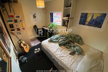 8 bed house, Hessle Place, Hyde Park, Leeds, LS61EU - Image 13