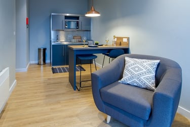 Premium 1 Bedroom Apartment - Image 1