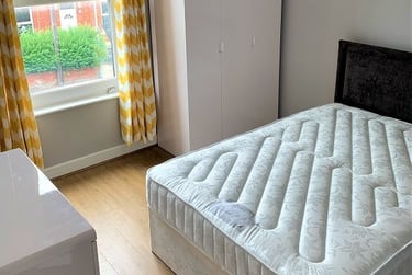 5 bed house, Delph Mount, Rampart Road, Leeds, LS62HS - Image 10
