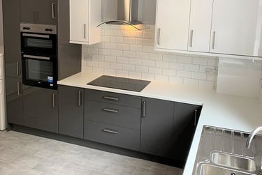 5 bed house, Delph Mount, Rampart Road, Leeds, LS62HS - Image 2