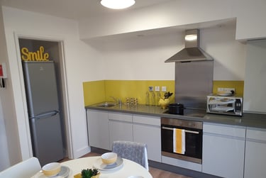 Silver Ensuite at MSV South, 357a Great Western Street, Fallowfield, Manchester, M144AH - Image 5
