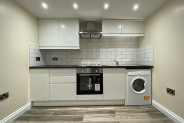 2 bed house, Ashwood Terrace, Hyde Park, Leeds, LS62EH - Image 3
