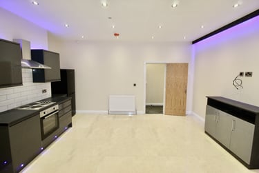 2 bed house, Ashwood Terrace, Hyde Park, Leeds, LS62EH - Image 3