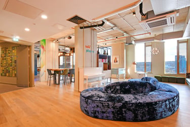 Bronze Studio - Image 19