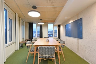 Gold Plus Studio - Image 19