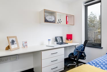 Silver Studio - Image 8