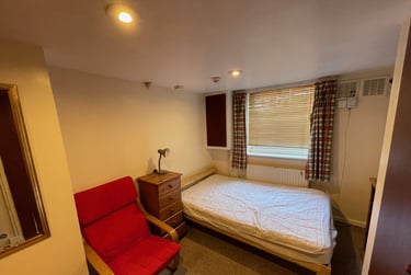 4 bed house, Haddon Place, Burley, Leeds, LS42JU - Image 4