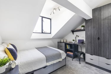 2 bed house, Queens Road, Hyde Park, Leeds, LS61HY - Image 3