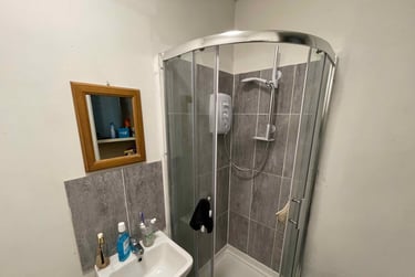 2 bed house, Otley Road, Headingley, Leeds, LS64BA - Image 9