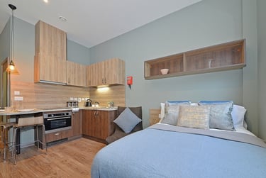 Premium Studio at Fontenoy Apartments, Fontenoy Street, City Centre, Liverpool, L32BE - Image 1