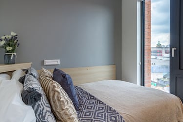 Classic 2 Bed Apartment at Straits Village, 123 Huntingdon Street, The Old Meadows, Nottingham, NG13NG - Image 1
