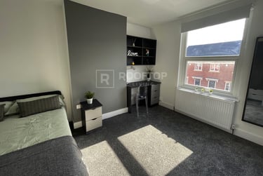 2 bed house, Claremont Terrace, Armley, Leeds, LS123EB - Image 11