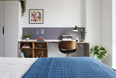 Gold En-suite at Sharman Court, Broad Lane, City Centre, Sheffield, S14FA - Image 1