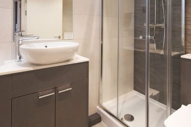 Silver One Bed Apartment at 121 Princess Street, 121 Princess Street, City Centre, Manchester, M17AG - Image 3
