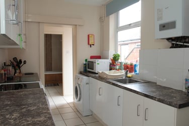 4 bed house, Grasmere Street, City Centre, Leicester, LE27DA - Image 3