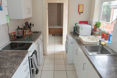 4 bed house, Grasmere Street, City Centre, Leicester, LE27DA - Image 4