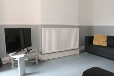 4 bed house, Eastleigh Road, City Centre, Leicester, LE30DB - Image 3