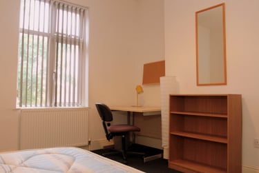 2 bed house, Queens Road, Clarendon Park, Leicester, LE21TT - Image 6