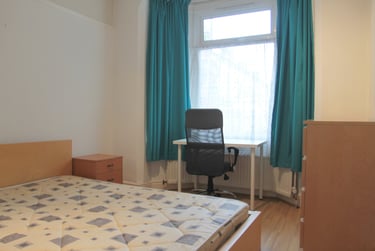 4 bed house, Harrow Road, City Centre, Leicester, LE30JY - Image 6