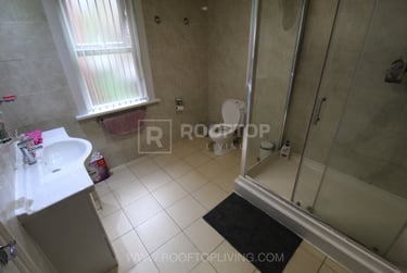 10 bed house, Kirkstall Lane, Headingley, Leeds, LS63DP - Image 6