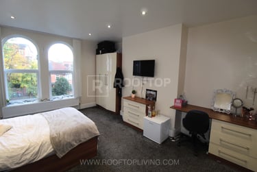 10 bed house, Bainbrigge Road, Headingley, Leeds, LS63AD - Image 3