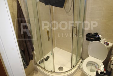 6 bed house, Hessle Mount, Hyde Park, Leeds, LS61EP - Image 9