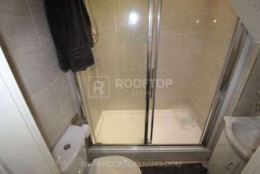 6 bed house, Hessle Mount, Hyde Park, Leeds, LS61EP - Image 14