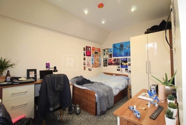 3 bed house, Brudenell Grove, Hyde Park, Leeds, LS61HR - Image 12