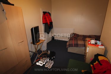 7 bed house, Chestnut Avenue, Hyde Park, Leeds, LS61AZ - Image 12