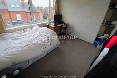 5 bed house, Delph Mount, Rampart Road, Leeds, LS62HS - Image 9