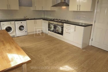 14 bed house, North Grange Road, Headingley, Leeds, LS62BR - Image 10