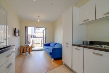 3 bed house, Wheatsheaf Way, Aylestone Park, Leicester, LE26AQ - Image 3