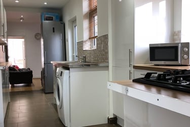 4 bed house, Avenue Road Extension, Clarendon Park, Leicester, LE23EH - Image 2
