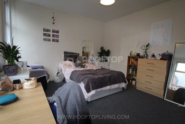 6 bed house, Hessle Place, Hyde Park, Leeds, LS61EU - Image 5