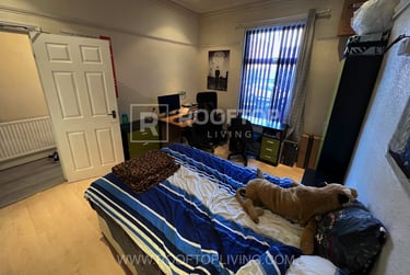 6 bed house, Providence Avenue, Rampart Road, Leeds, LS62HN - Image 4
