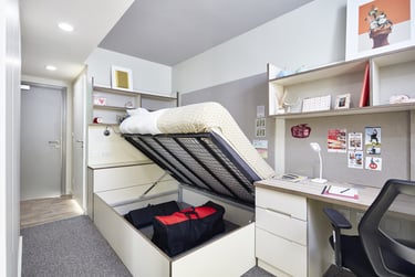 Bronze En-suite at LIV Student Sheffield, 131 Ecclesall Road, City Centre, Sheffield, S118HY - Image 4