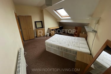 3 bed house, Beechwood Crescent, Burley, Leeds, LS42LL - Image 9